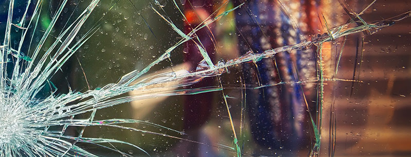 commercial glass repairs sunshine coast