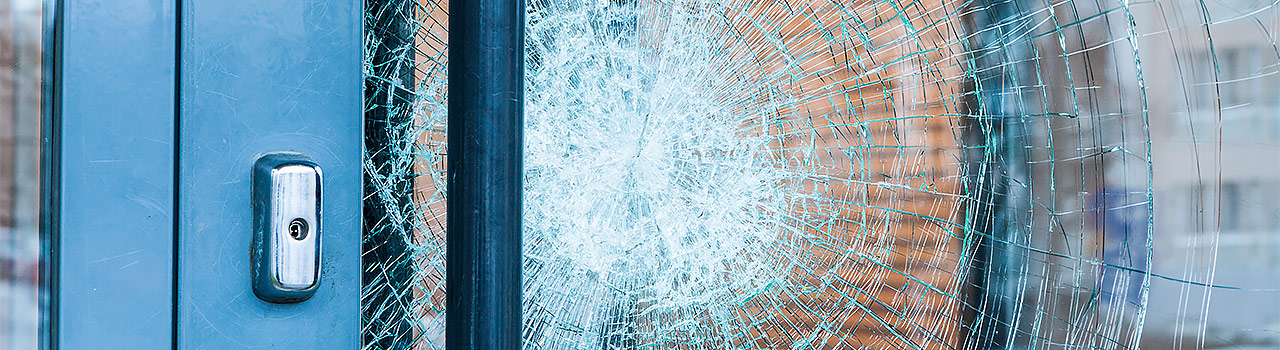 discount glass repairs sunshine coast